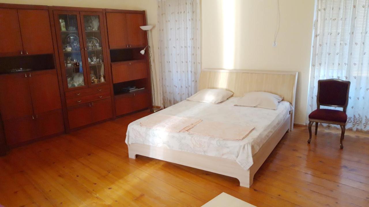 Pospolita Guest House Kutaisi Exteriör bild