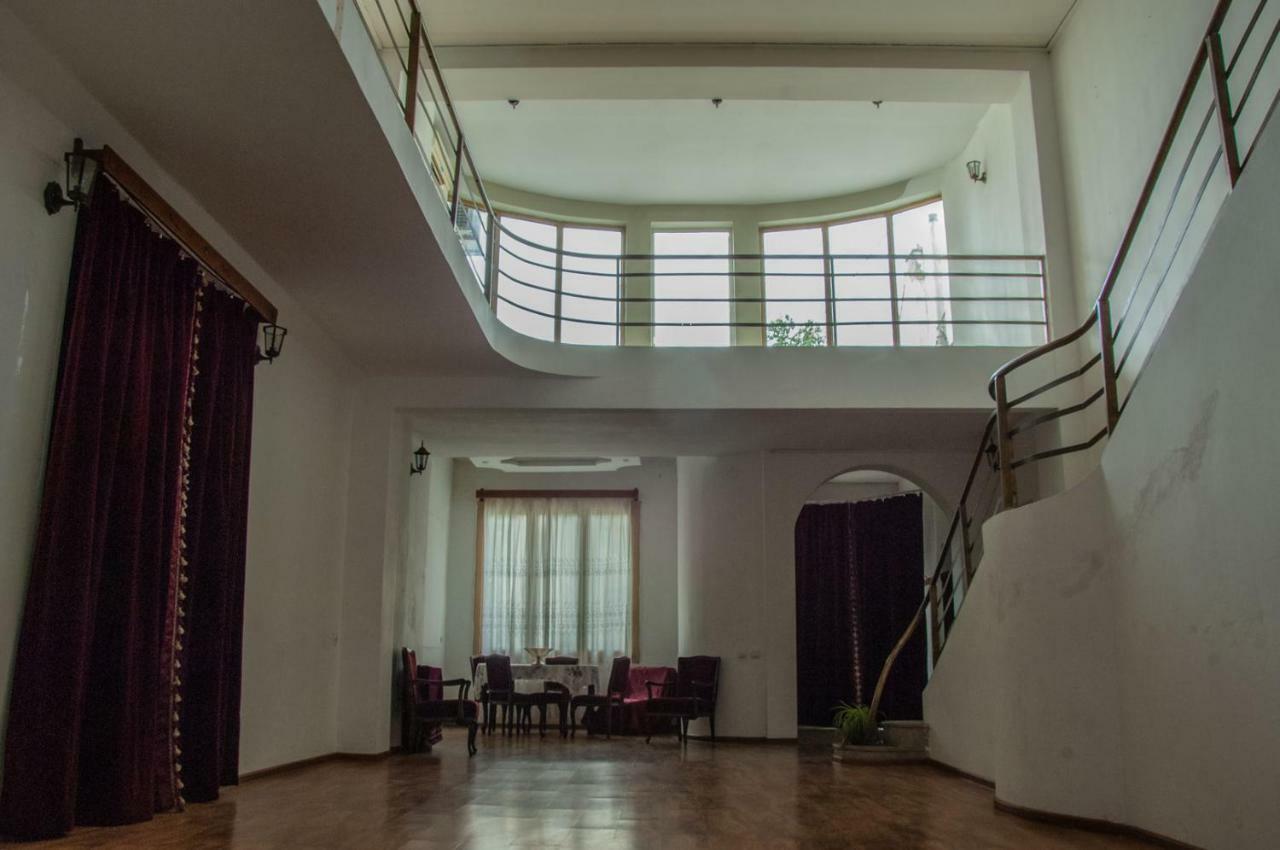 Pospolita Guest House Kutaisi Exteriör bild